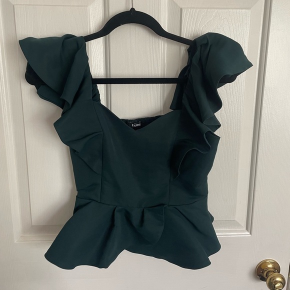 EXPRESS SWEETHEART NECKLINE FLUTTER SLEEVE PEPLUM TOP - Picture 2 of 4